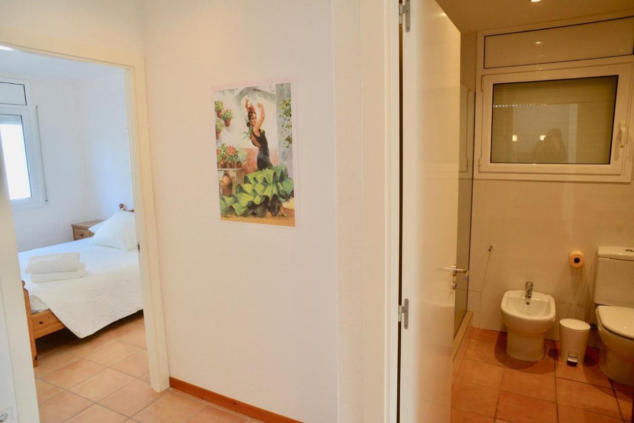 Beachfront Duplex With Terrace And Sea Views - Cadaqués Kültér fotó